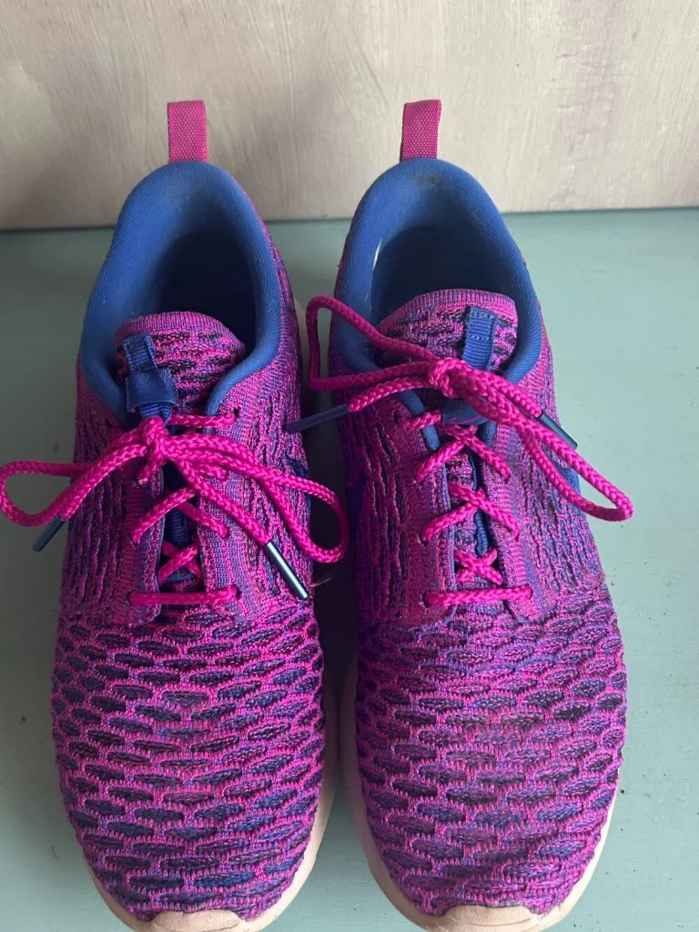Nike Women's Roshe One Flyknit Fuchsia Flash Sneaker Running Shoes Size 7 Marled